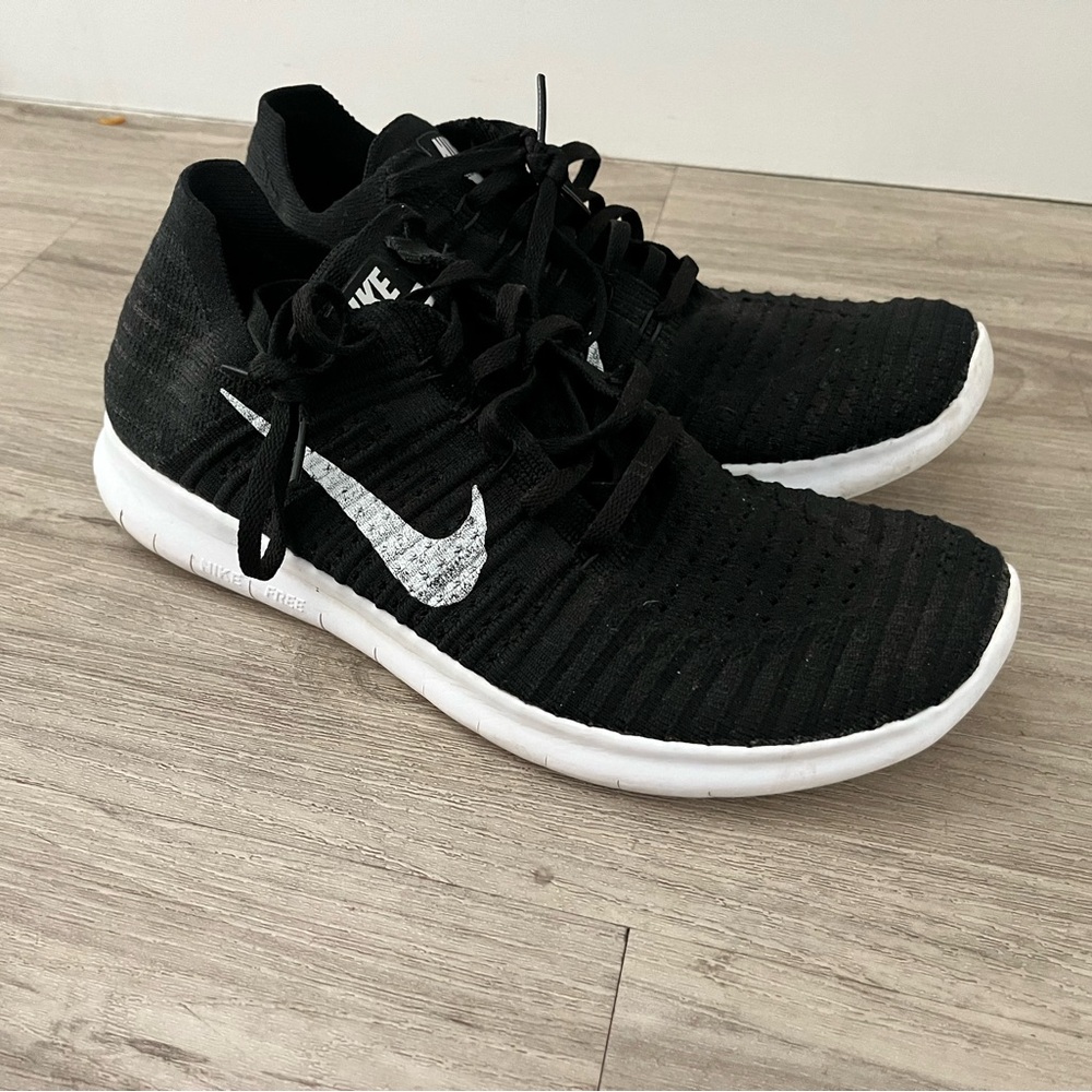 Nike Free RN Flyknit shoes